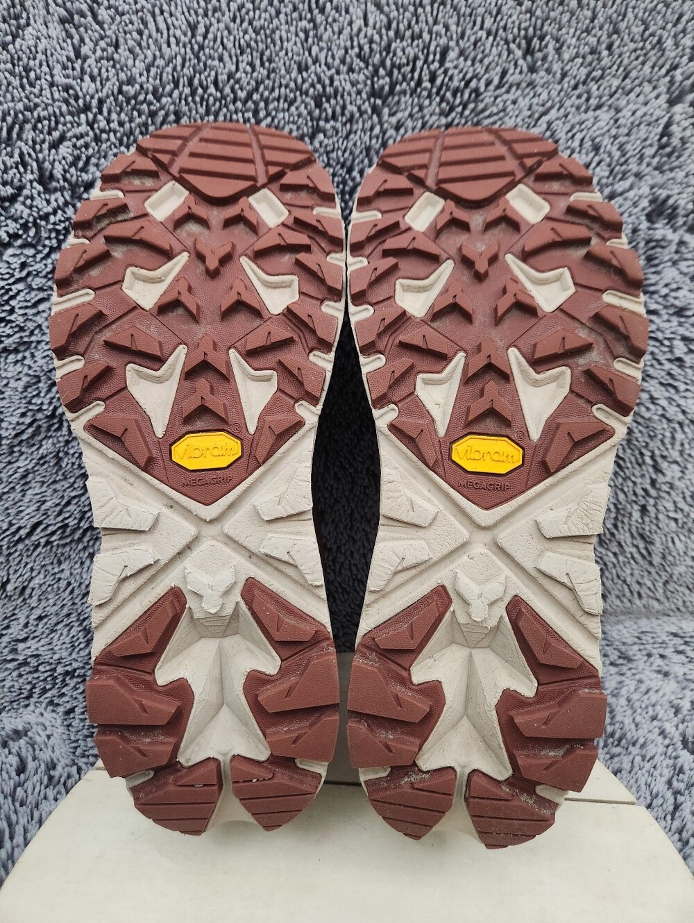 Hoka One One Women's Size 9 Anacapa Low GTX Gore-Tex Waterproof Hiking Shoes - Picture 8 of 9